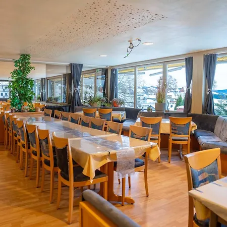 Alpina Loewen Отель 5*