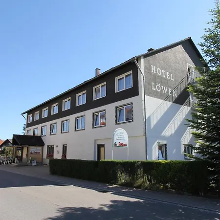 Löwen Hotel 3*
