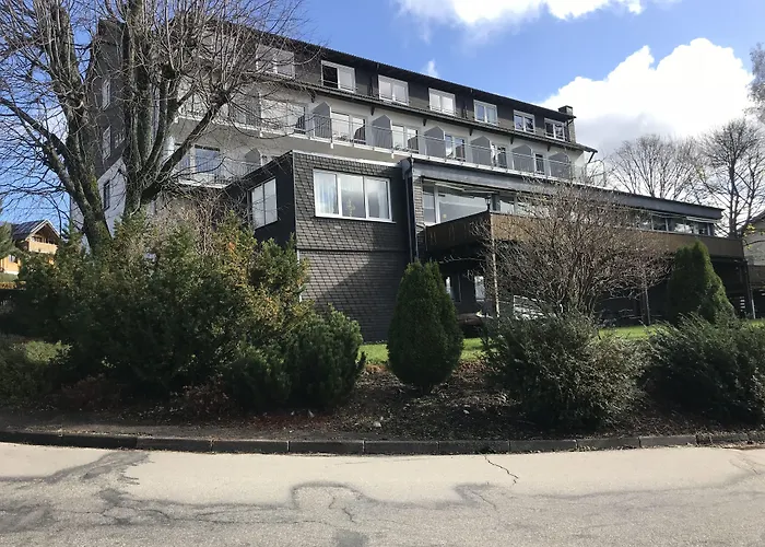 Alpina Loewen 圣玛尔根